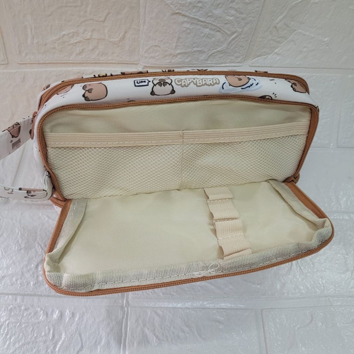 GENERICO - CARTUCHERA CAPIBARA 3 MARRON