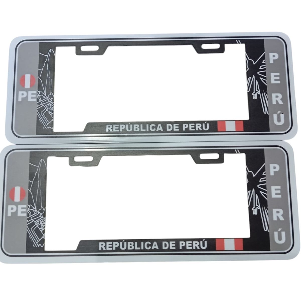 GENERICO - Portaplaca modelo europeo con diseño peruano