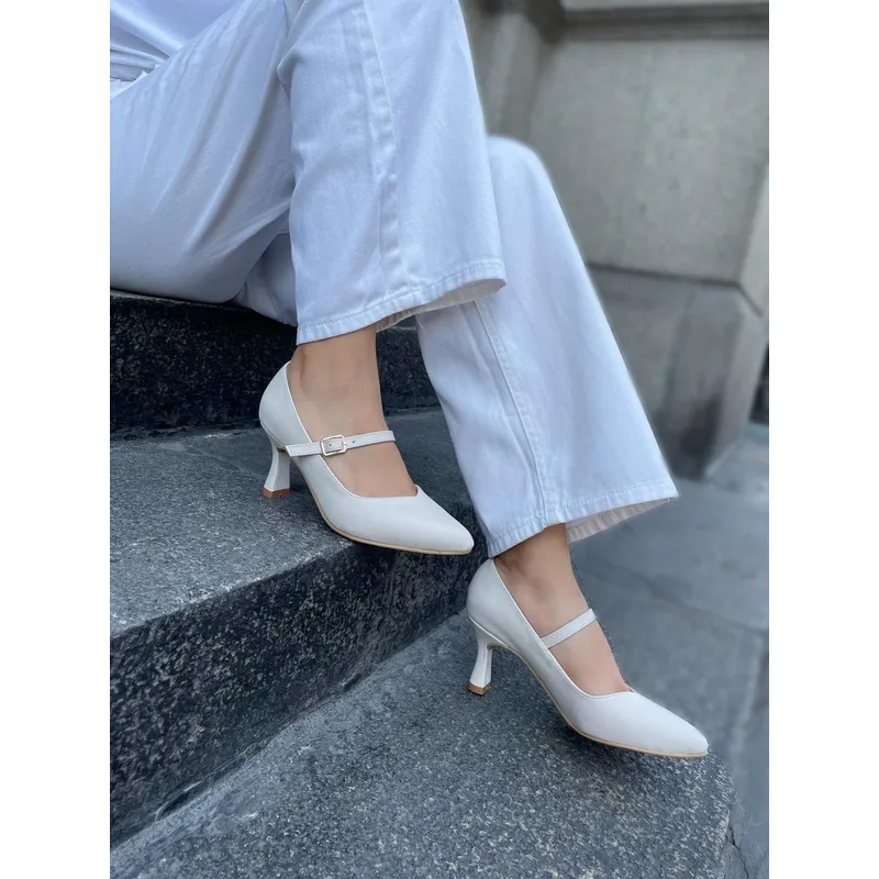 GENERICO - ZAPATOS TACOS BELLA EN HUESO