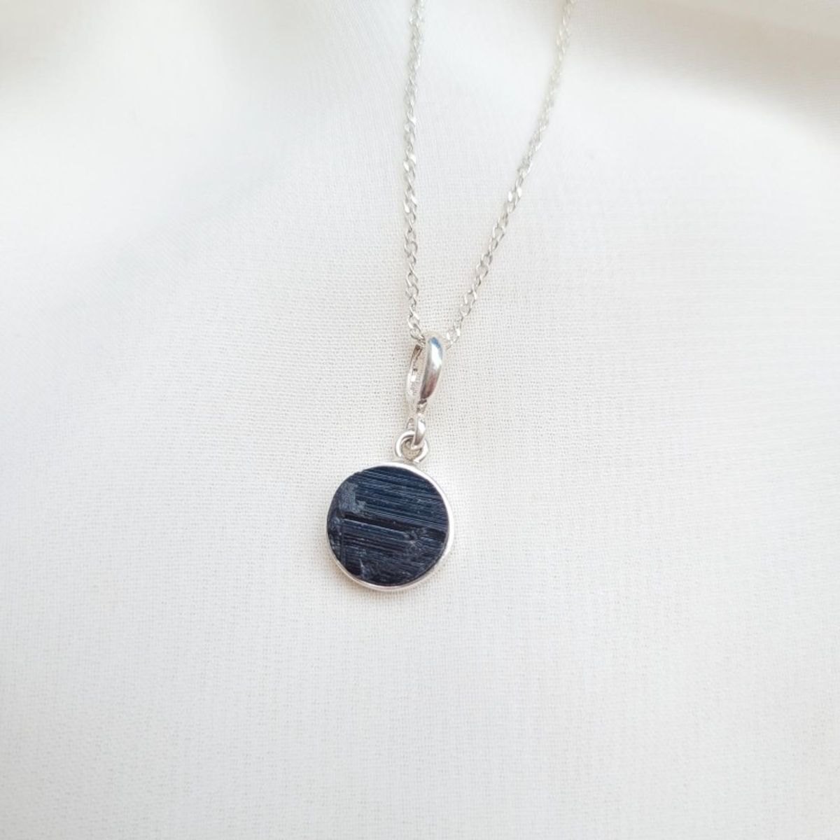 INTUERI - Collar Maru Turmalina Negra 9mm