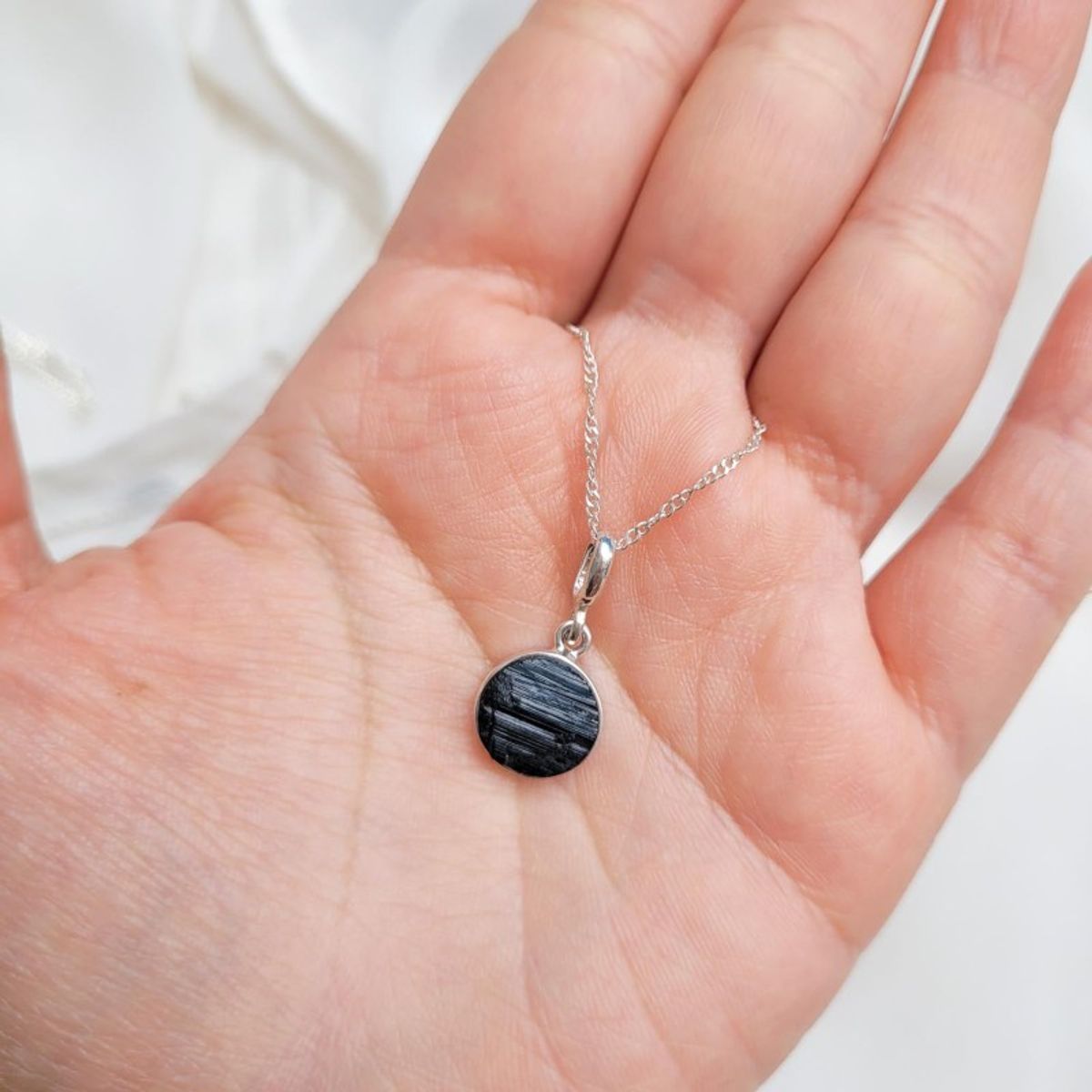 INTUERI - Collar Maru Turmalina Negra 9mm