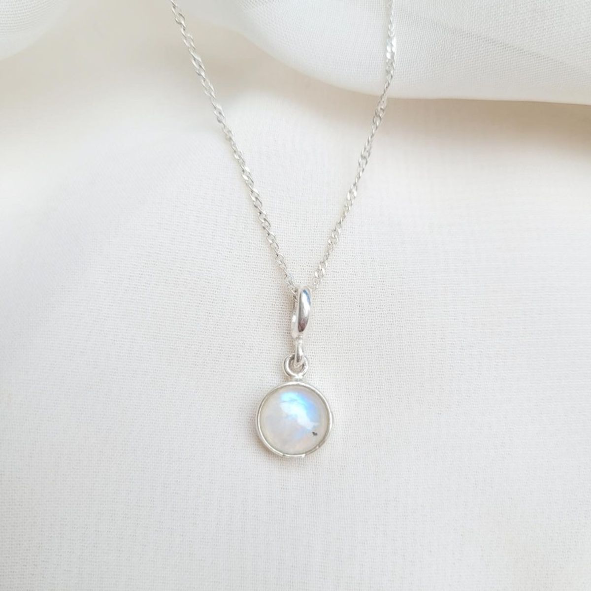 INTUERI - Collar Maru Piedra Luna 9mm