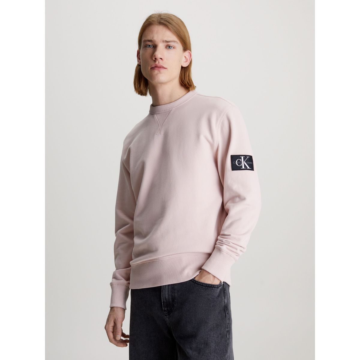 CALVIN KLEIN - SWEATSHIRT BADGE CREW NECK