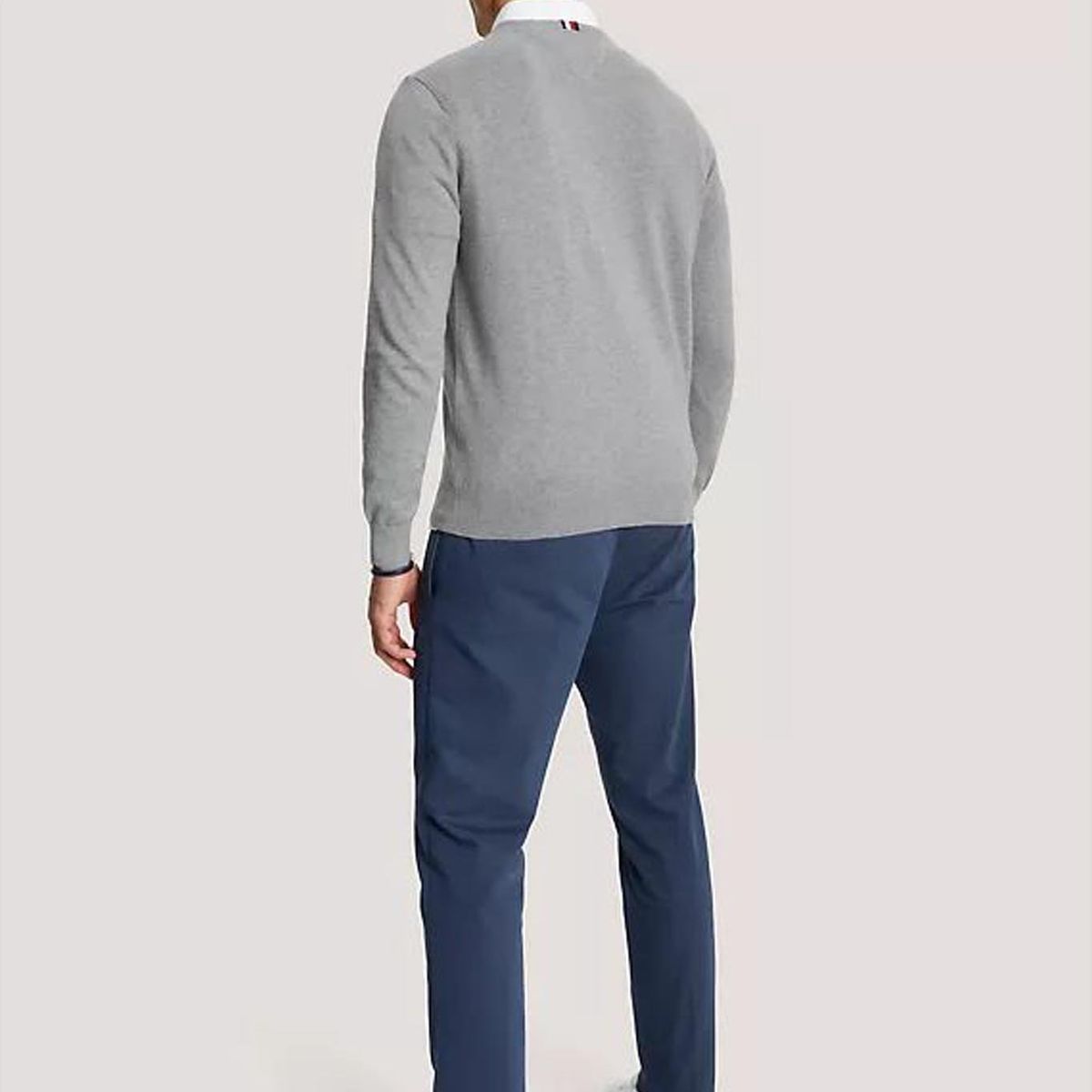 TOMMY HILFIGER - SWEATER M SYRACUSE VNECK SWEATER