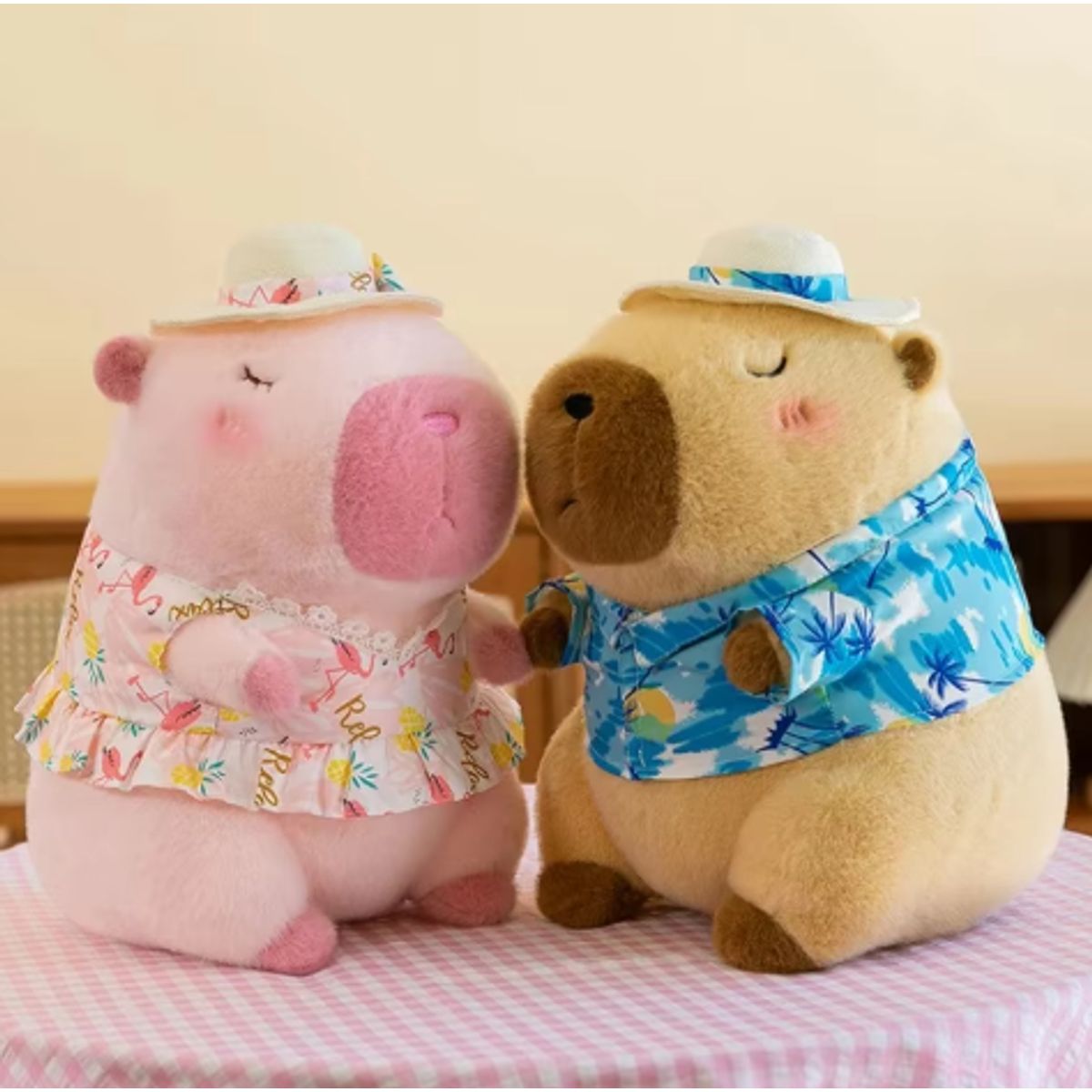 GENERICO - Peluche Capibara playero 30cm