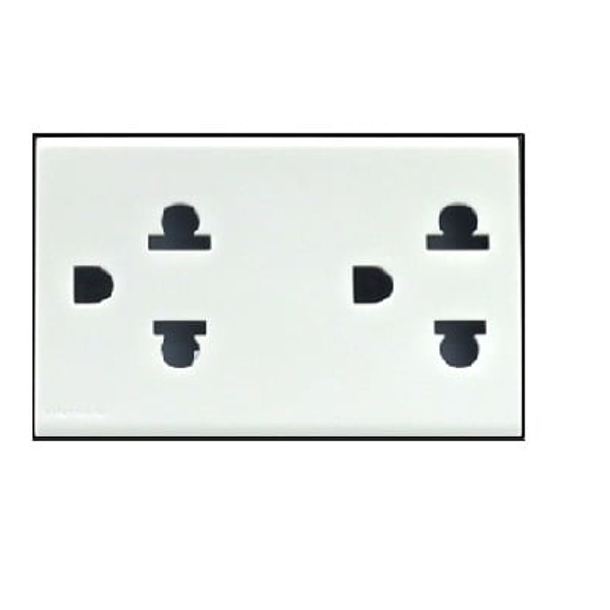 SINTHESI - DADO TOMACORRIENTE DUPLEX UNIVERSAL DE 3 MODULOS S17