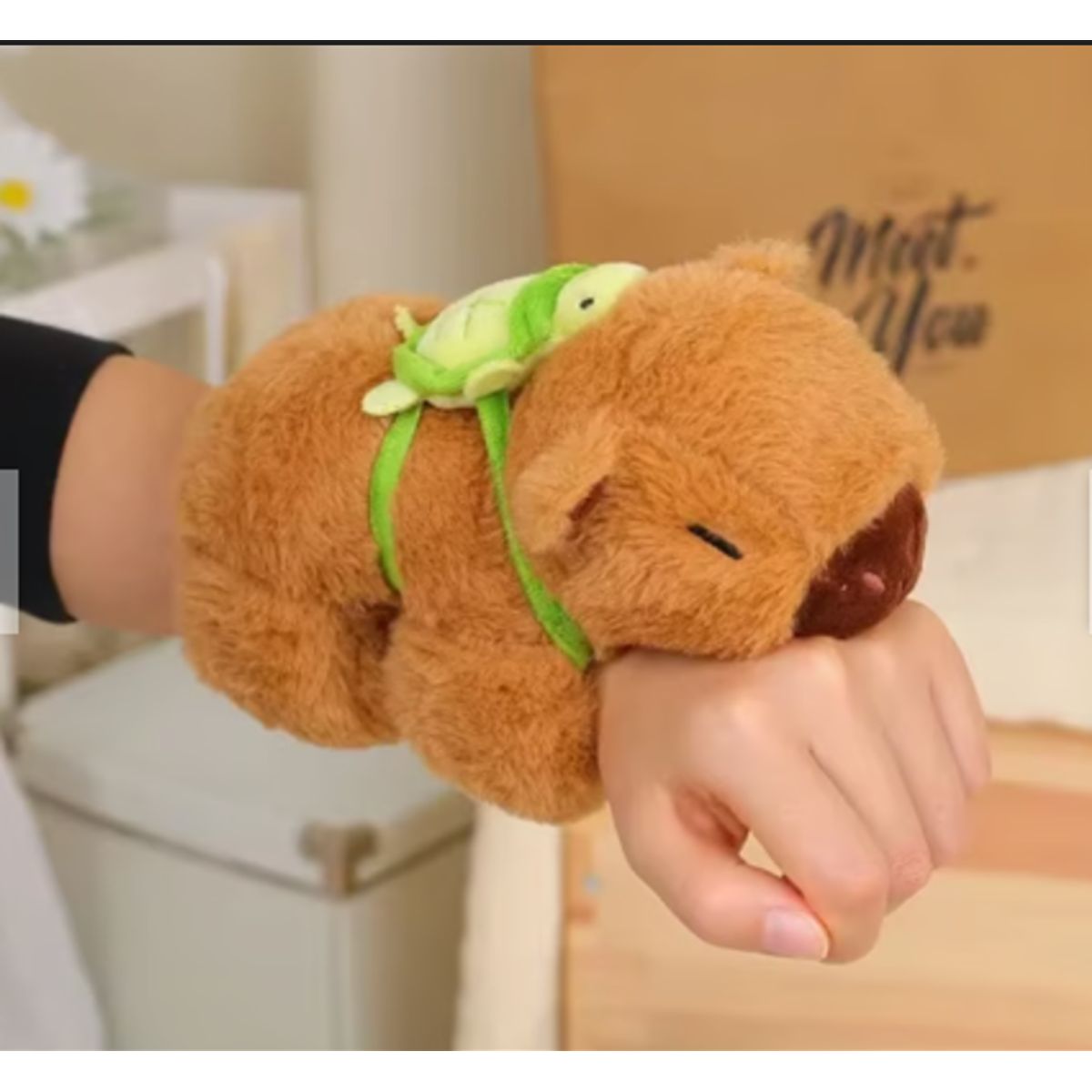 GENERICO - Peluche pulsera de Capibara