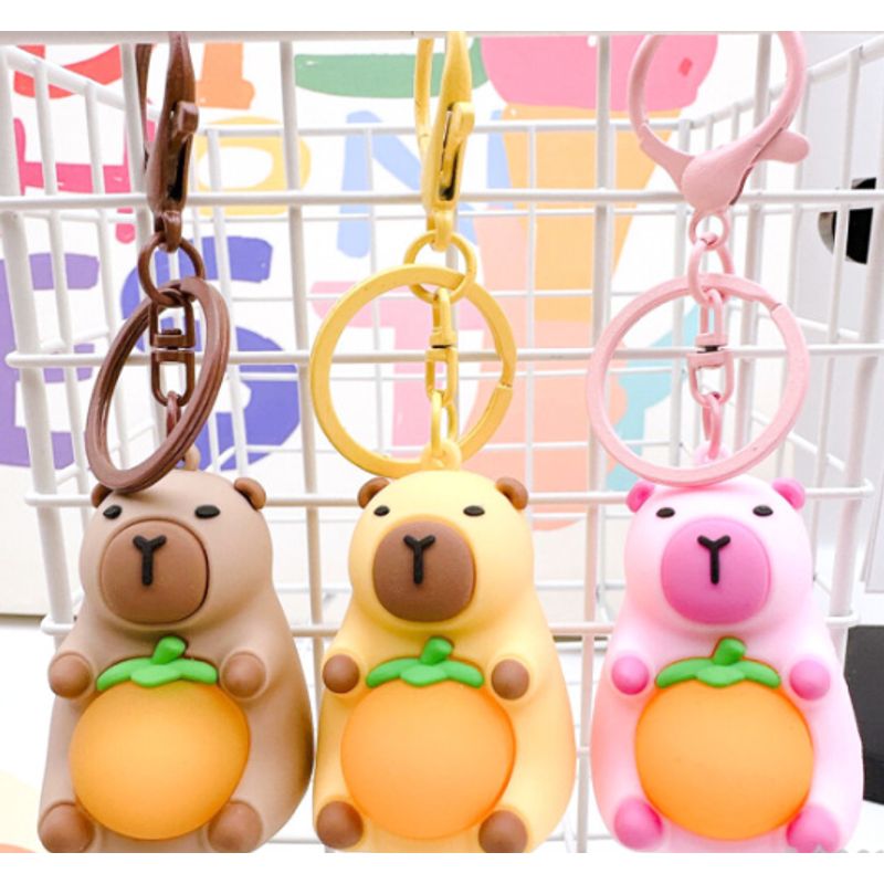 GENERICO - Llavero Capibara con luces