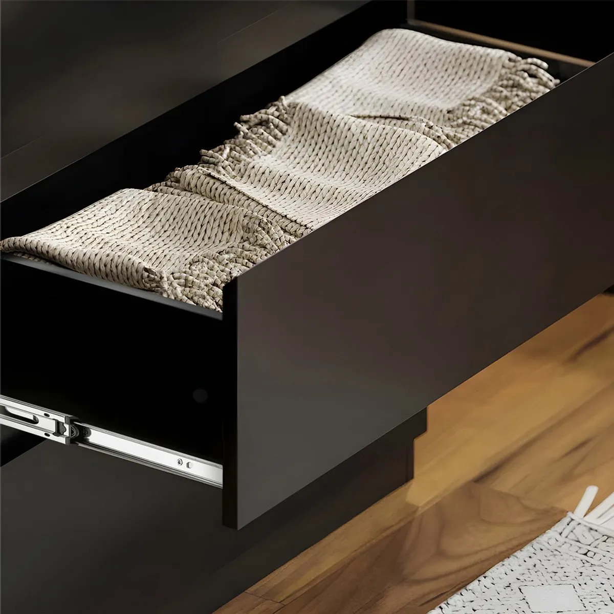 GENERICO - Cómoda Francine 3 Cajones Negro Huk