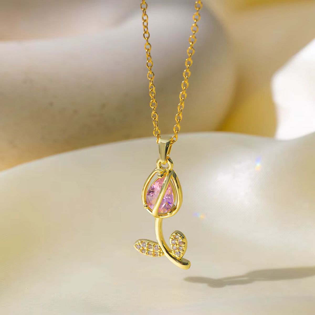 GENERICO - Collar Tulipan Piedra Rosada Elegante