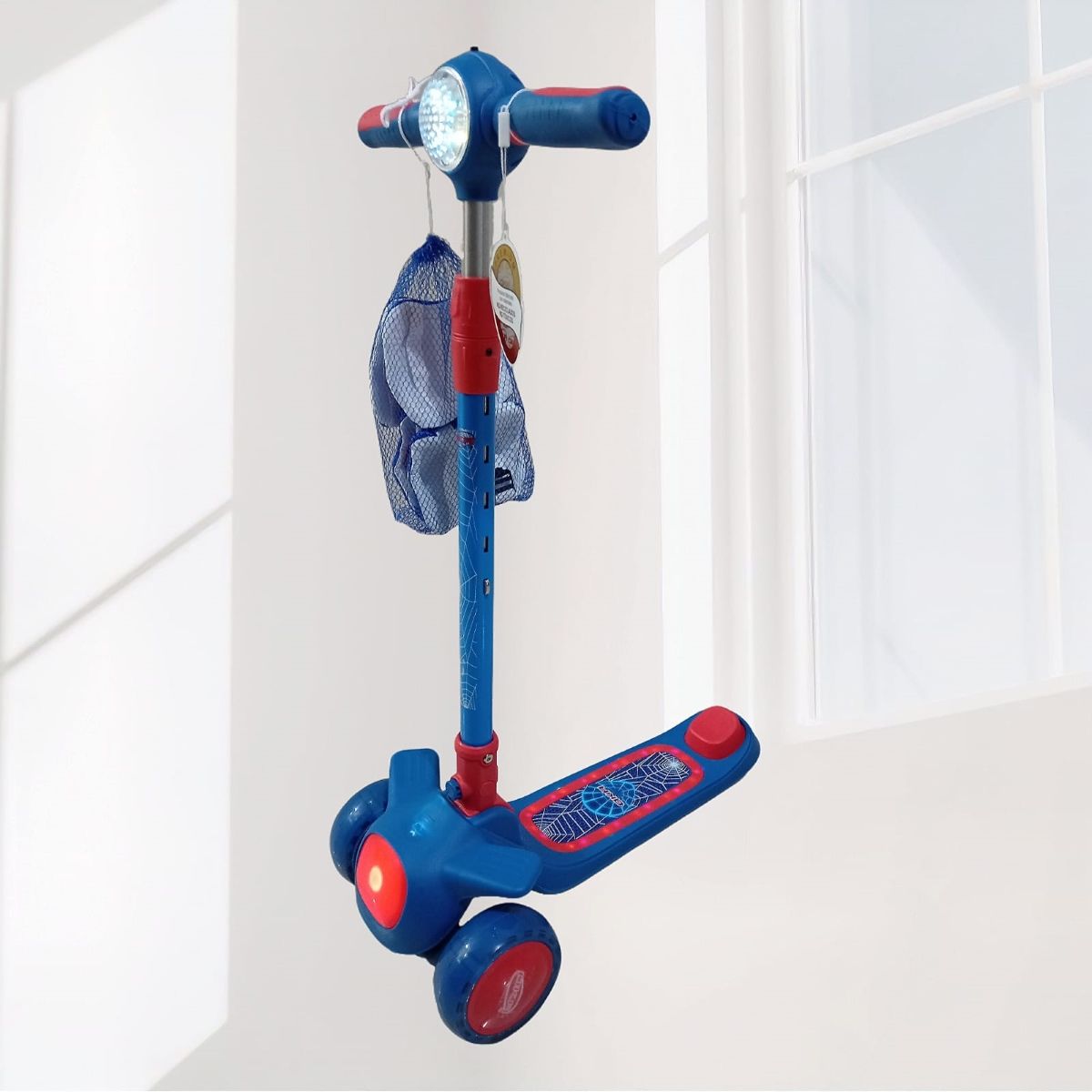 OKA - SCOOTER PARA NIÑOS MUSICAL CON LUCES LED OKA