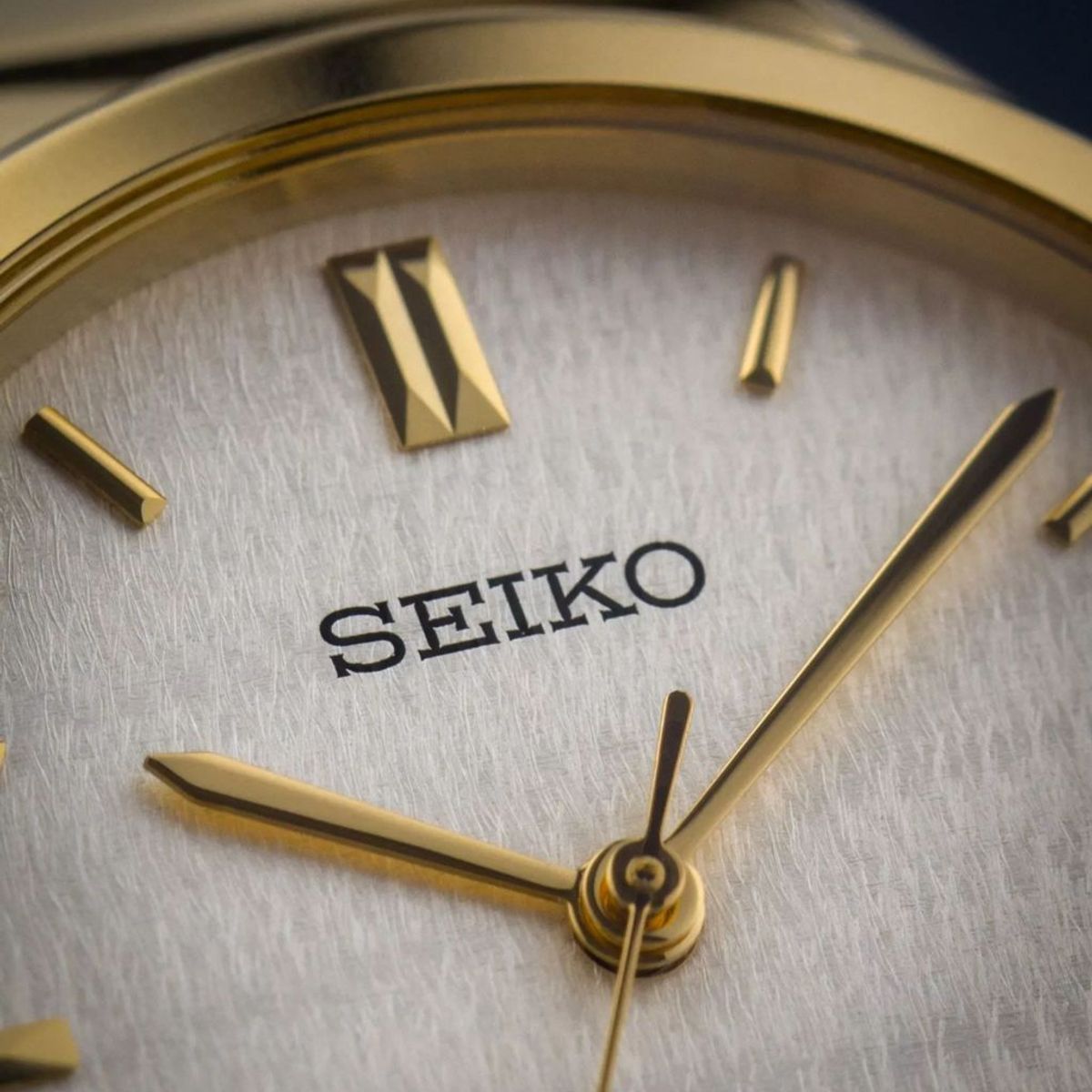 SEIKO - SEIKO Reloj Mujer Coleccion Essentials Acero inoxidable Japones Sur550