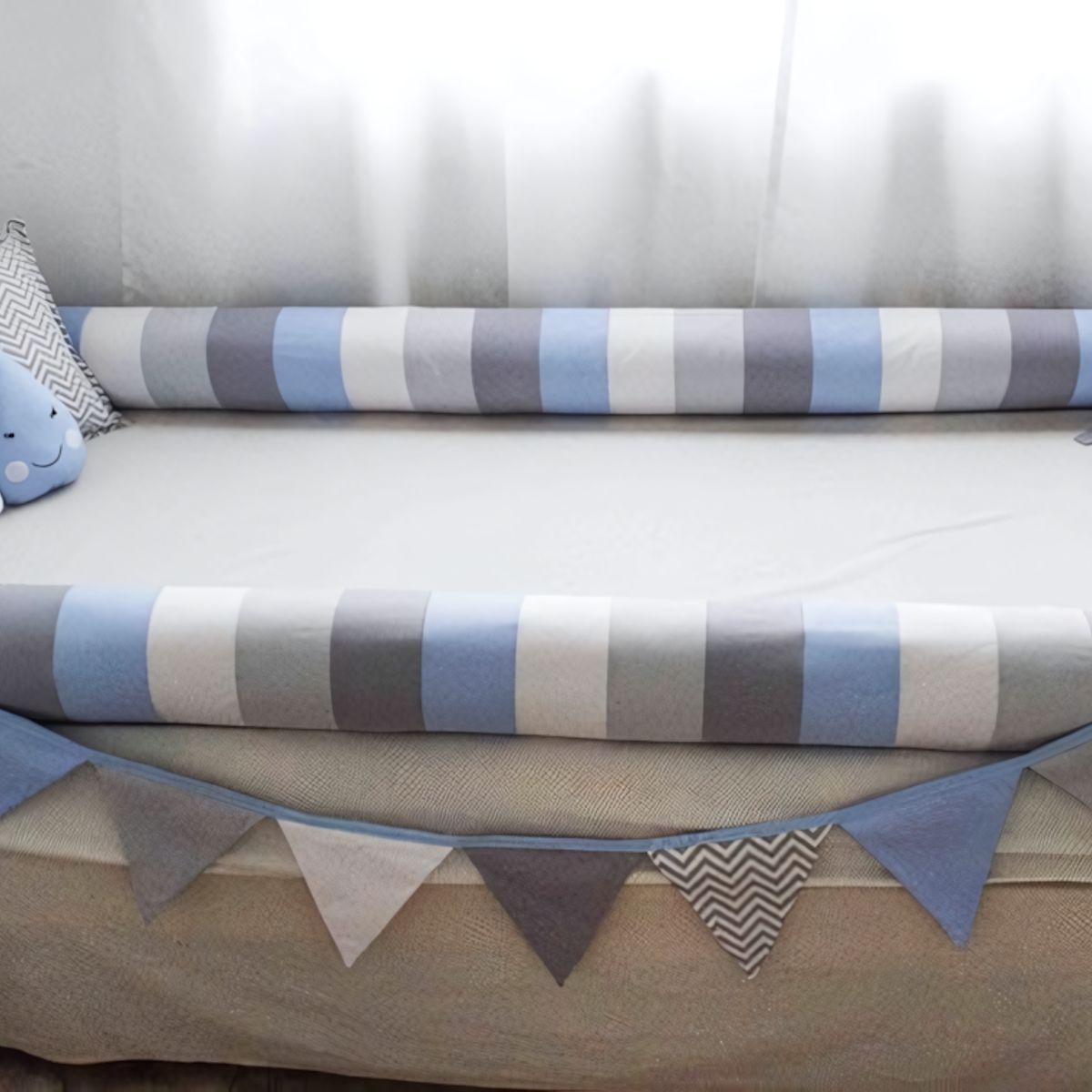 GENERICO - Bumpers Tubulares de cama cuna Montessori 1.5 plazas-celeste