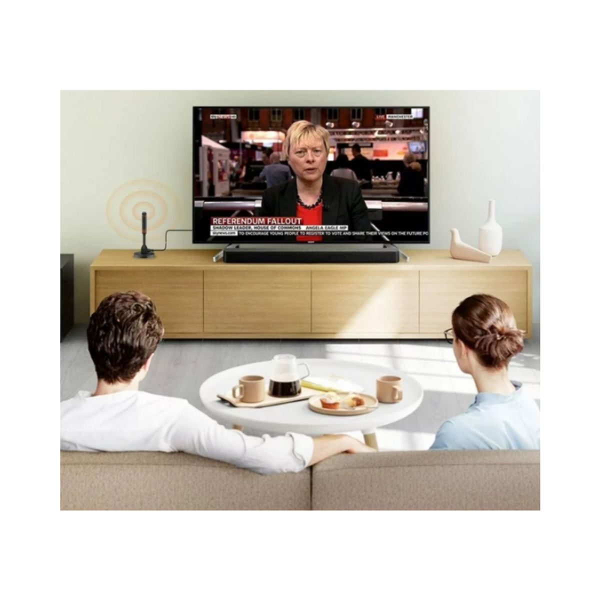 GENERICO - ANTENA AMPLIFICADOR ULTRA HD ADAPTABLE