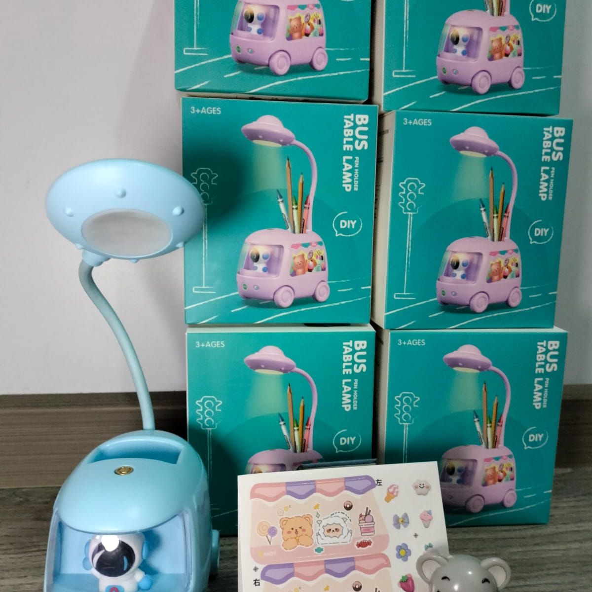 GENERICO - LAMPARA DE ESCRITORIO ASTRONAUTA CELESTE