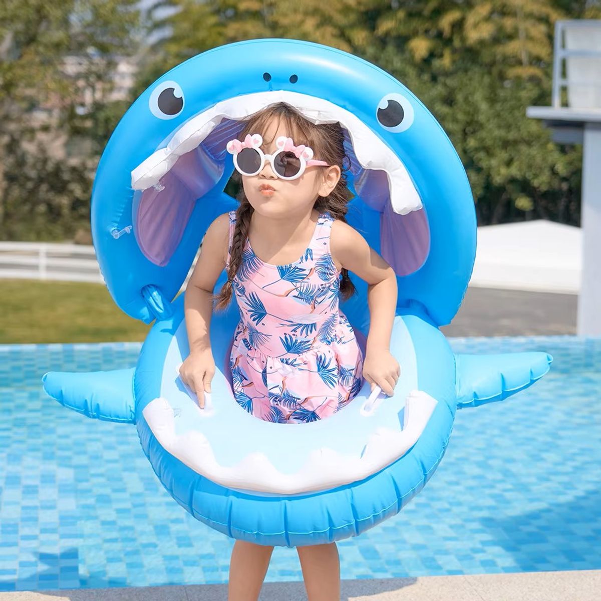 GENERICO - FLOTADOR INFLABLE PARA NIÑOS CON TECHO - TIBURÓN