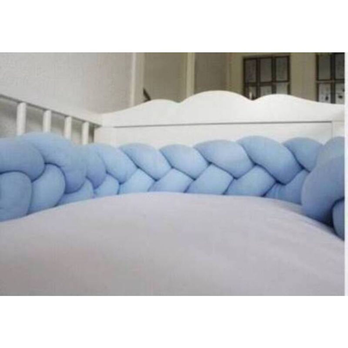 GENERICO - Trenza protector de cuna de 4 metros en celeste