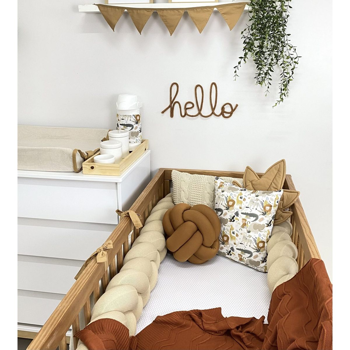 GENERICO - Protector de cuna trenzado 2 metros Beige