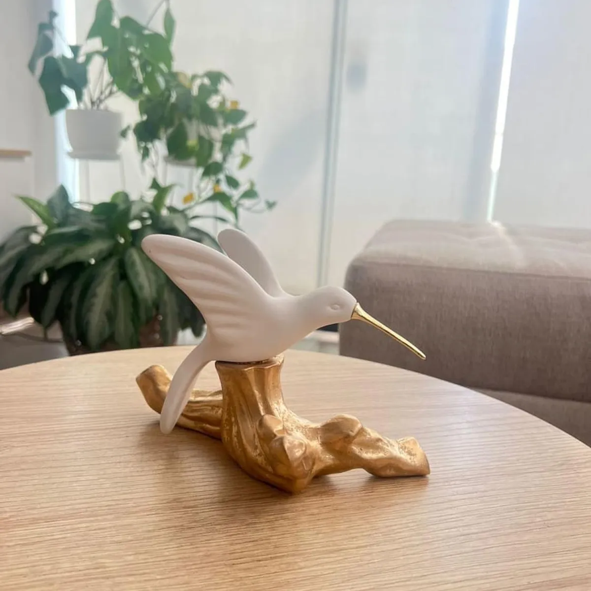 MAP DESIGN HOME - Adorno Colibri en Tronco  21x14x14 cm