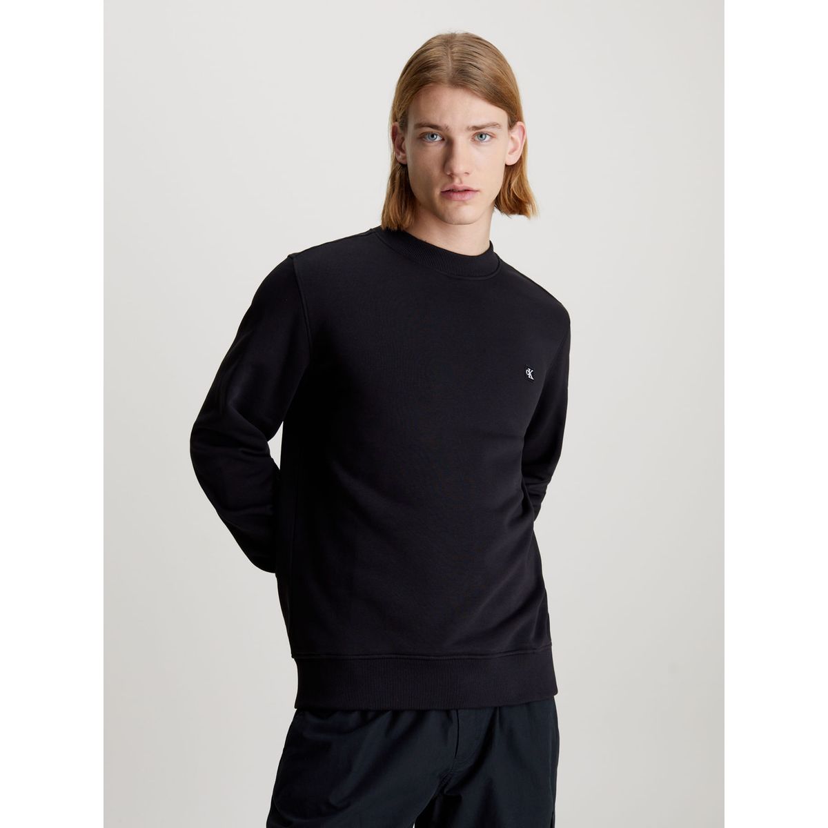 CALVIN KLEIN - SWEATSHIRT CK EMBRO BADGE CREW NECK