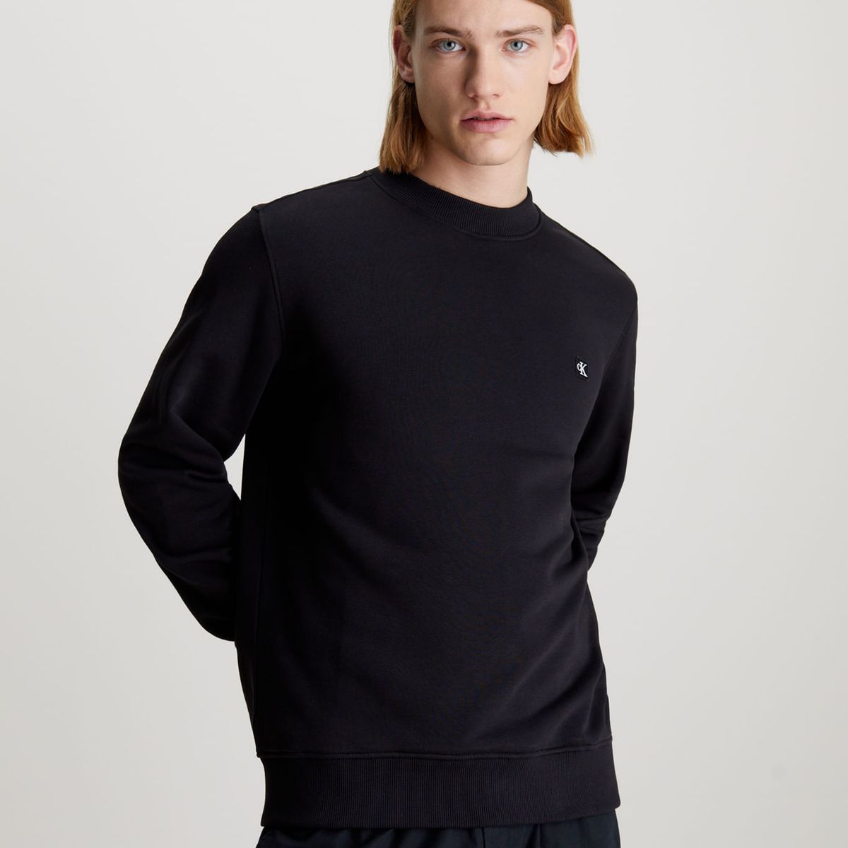 CALVIN KLEIN - SWEATSHIRT CK EMBRO BADGE CREW NECK