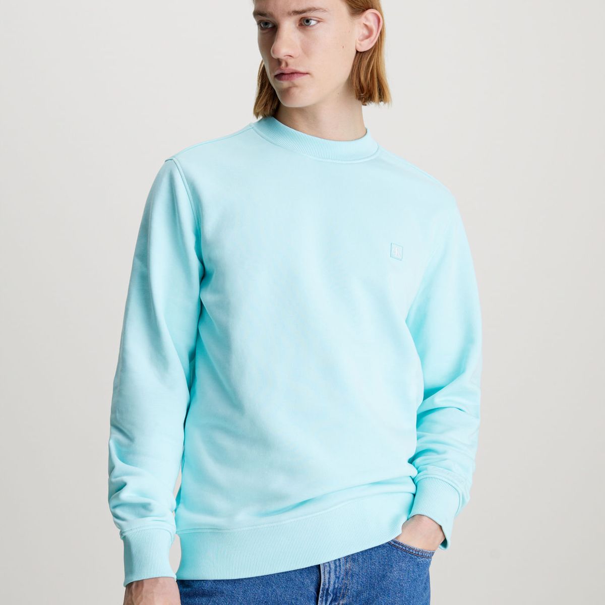 CALVIN KLEIN - SWEATSHIRT CK EMBRO BADGE CREW NECK