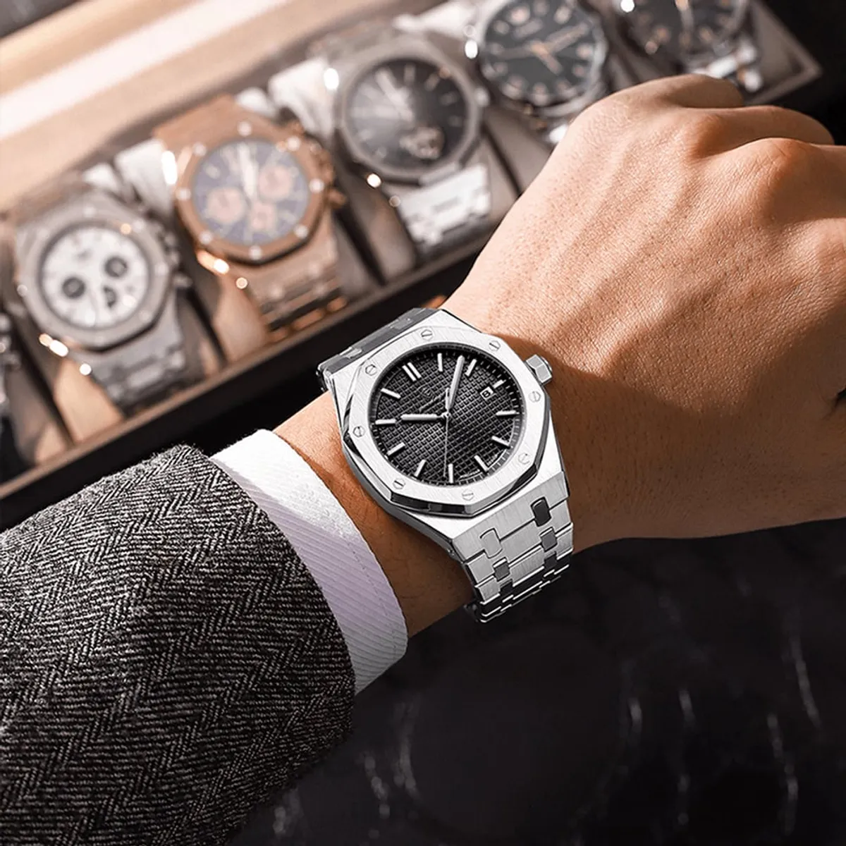 GENERICO - RELOJ METAL HOMBRE PLATEADO FONDO NEGRO ACERO POEDAGAR