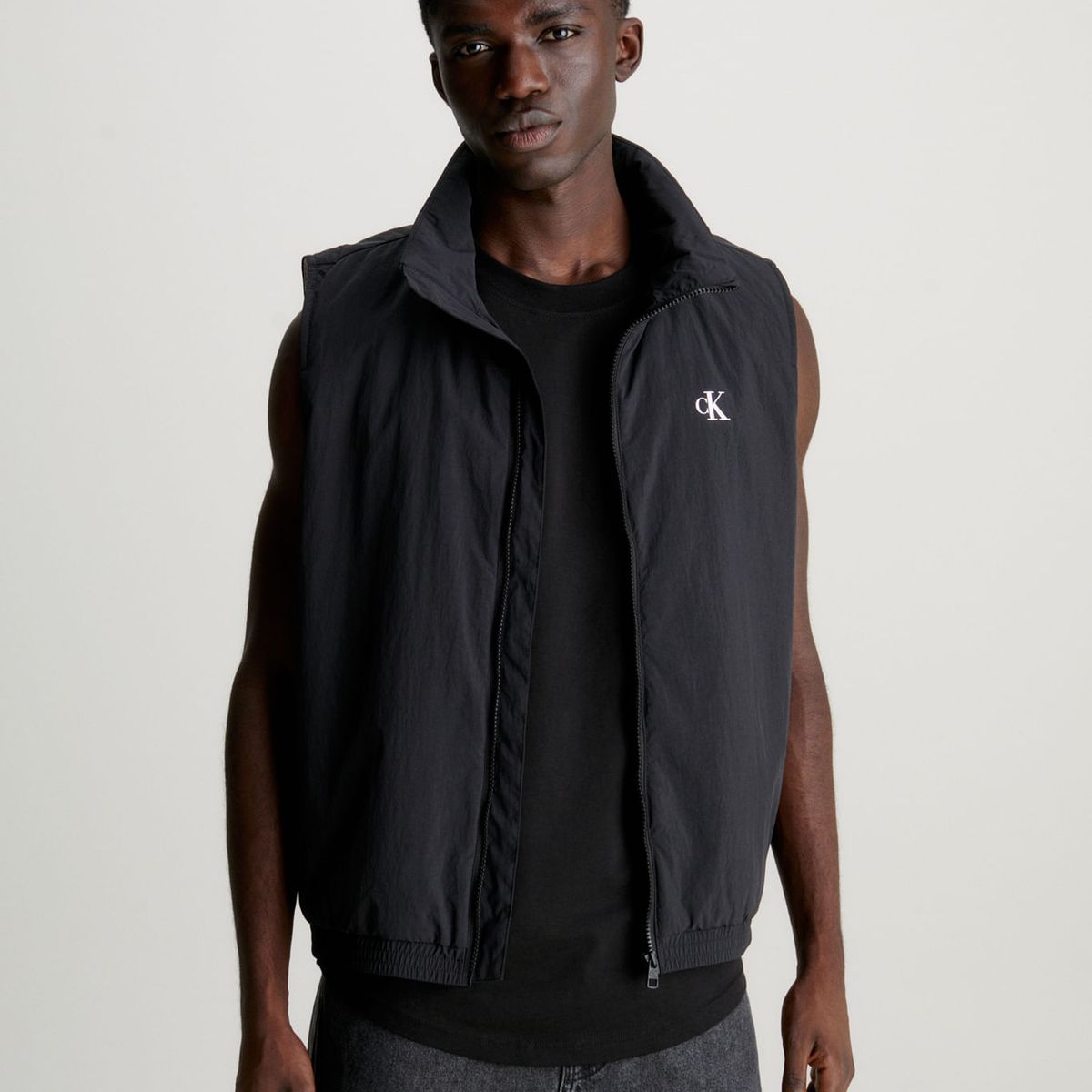 CALVIN KLEIN - CHALECO LIGHTWEIGHT VEST CK
