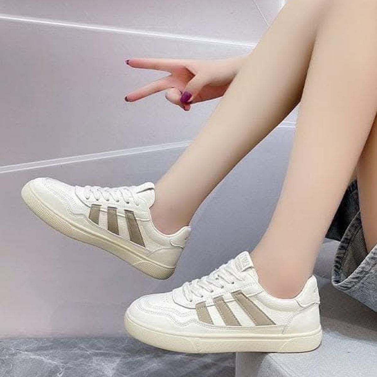 GENERICO - ZAPATILLAS URBANA PARA DAMA