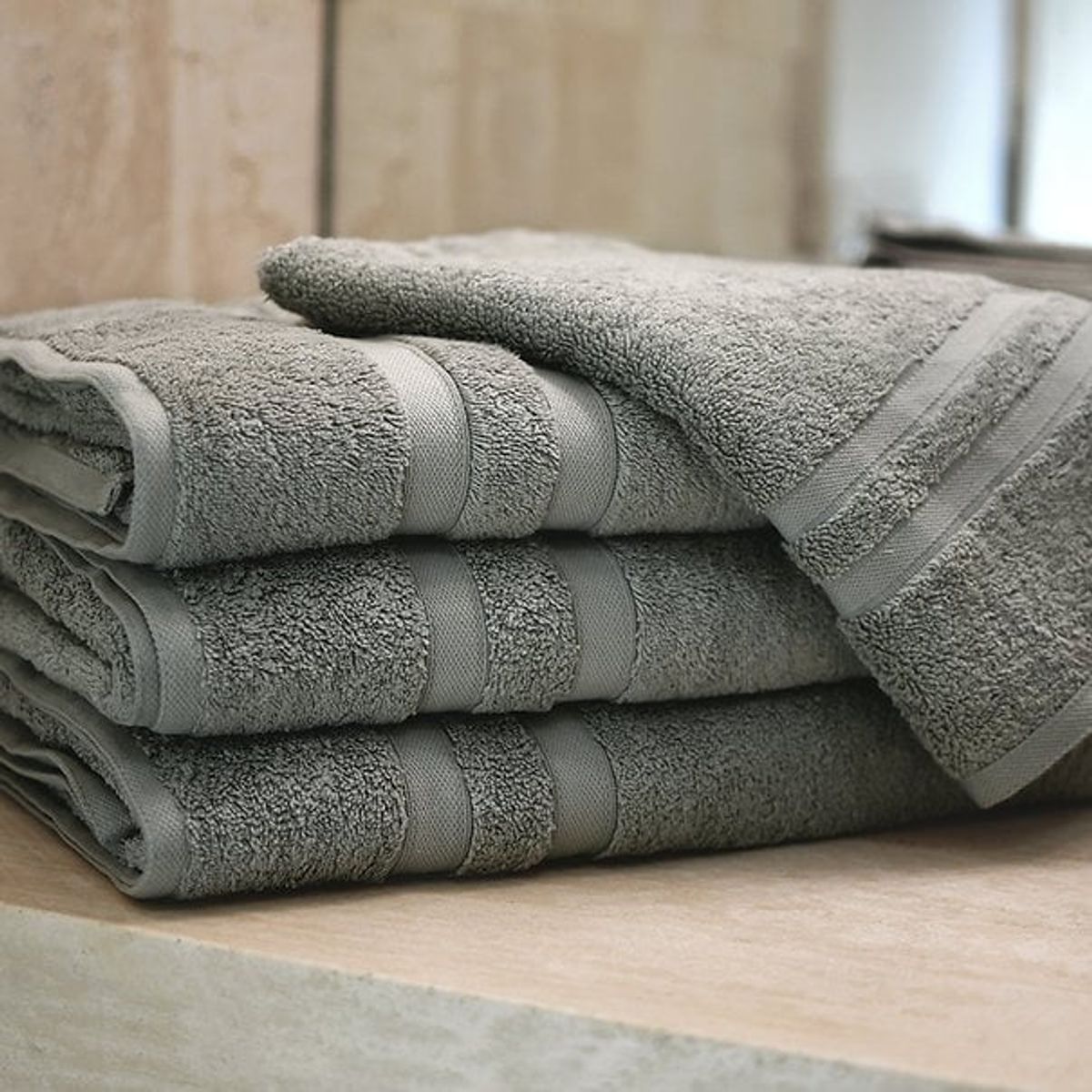 GENERICO - Toalla 170 x 90 cm de 650 gr Plomo - Platinum