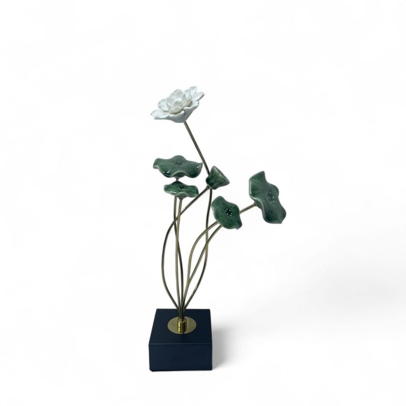 GENERICO - Adorno Escultura Floral 43x18 cm