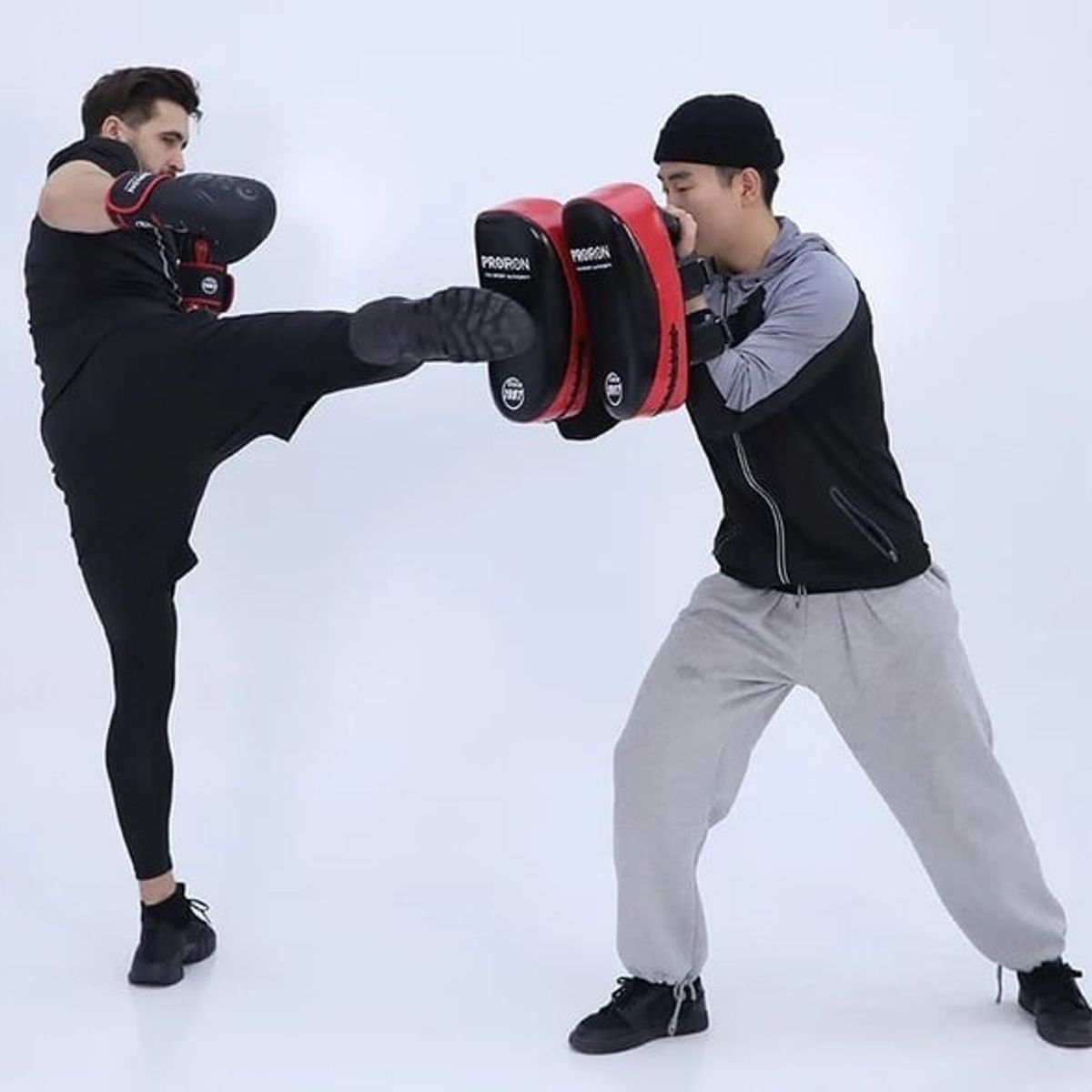 PROIRON - Pao Tailandés Escudo para Muay Thai Taekwondo y MMA