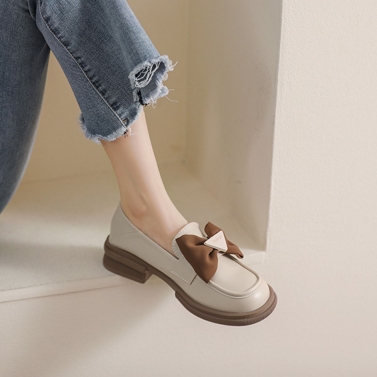 BLWOENS - Zapatos de cuero casuales para mujeres - Beige