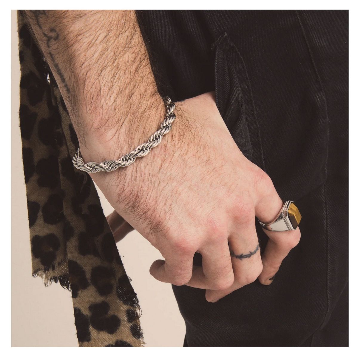 OEM - Pulsera Hombre Modelo Torcida Grueso Acero Inoxidable 316L