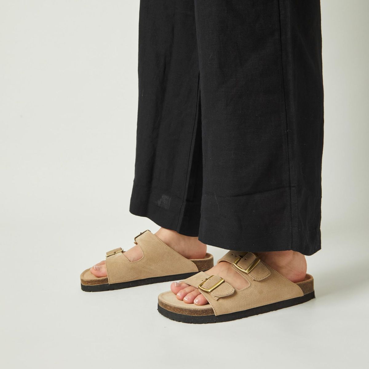 WHITE - Sandalias Honey de cuero color beige