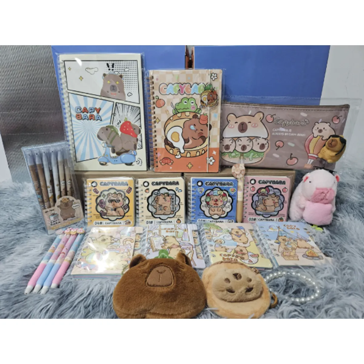 GENERICO - KIT CAPYBARA 32PIEZAS INCLUYE ENVIO GRATIS