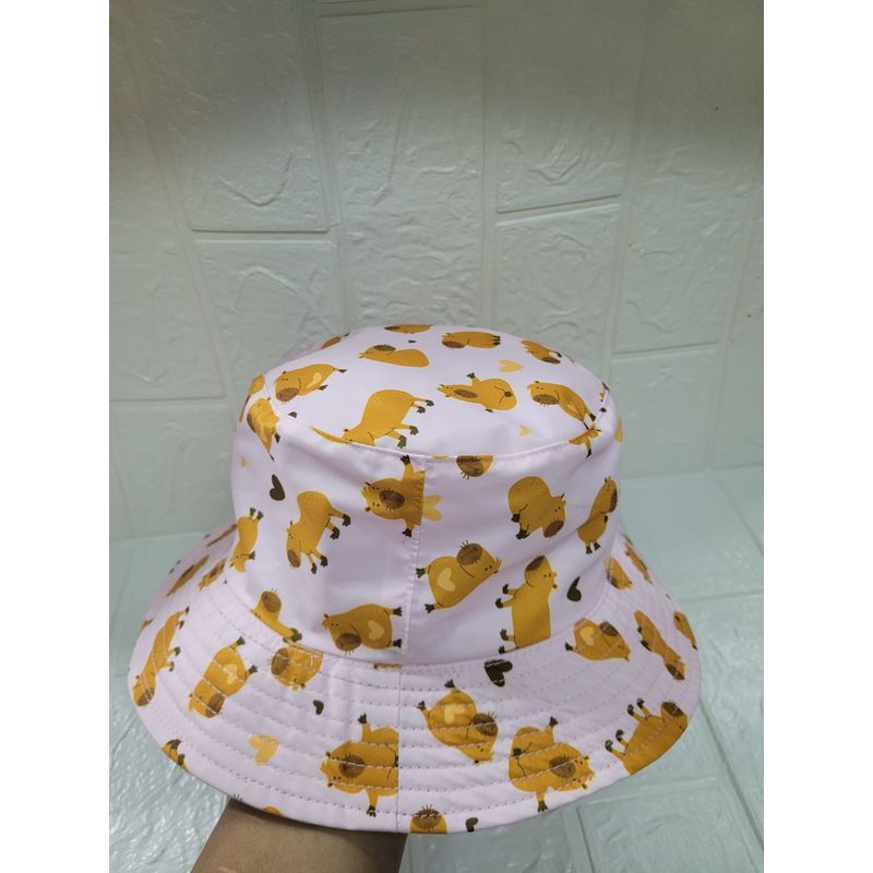 GENERICO - GORRITO CAPIBARA ROSADO PARA NIÑOS