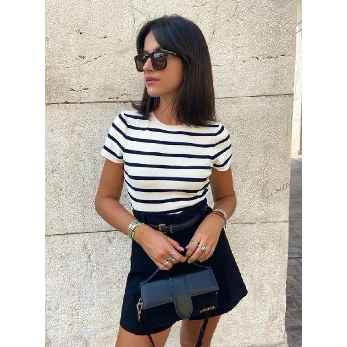 AMA OUTFITTERS - POLO TEJIDO EN HILO A RAYAS