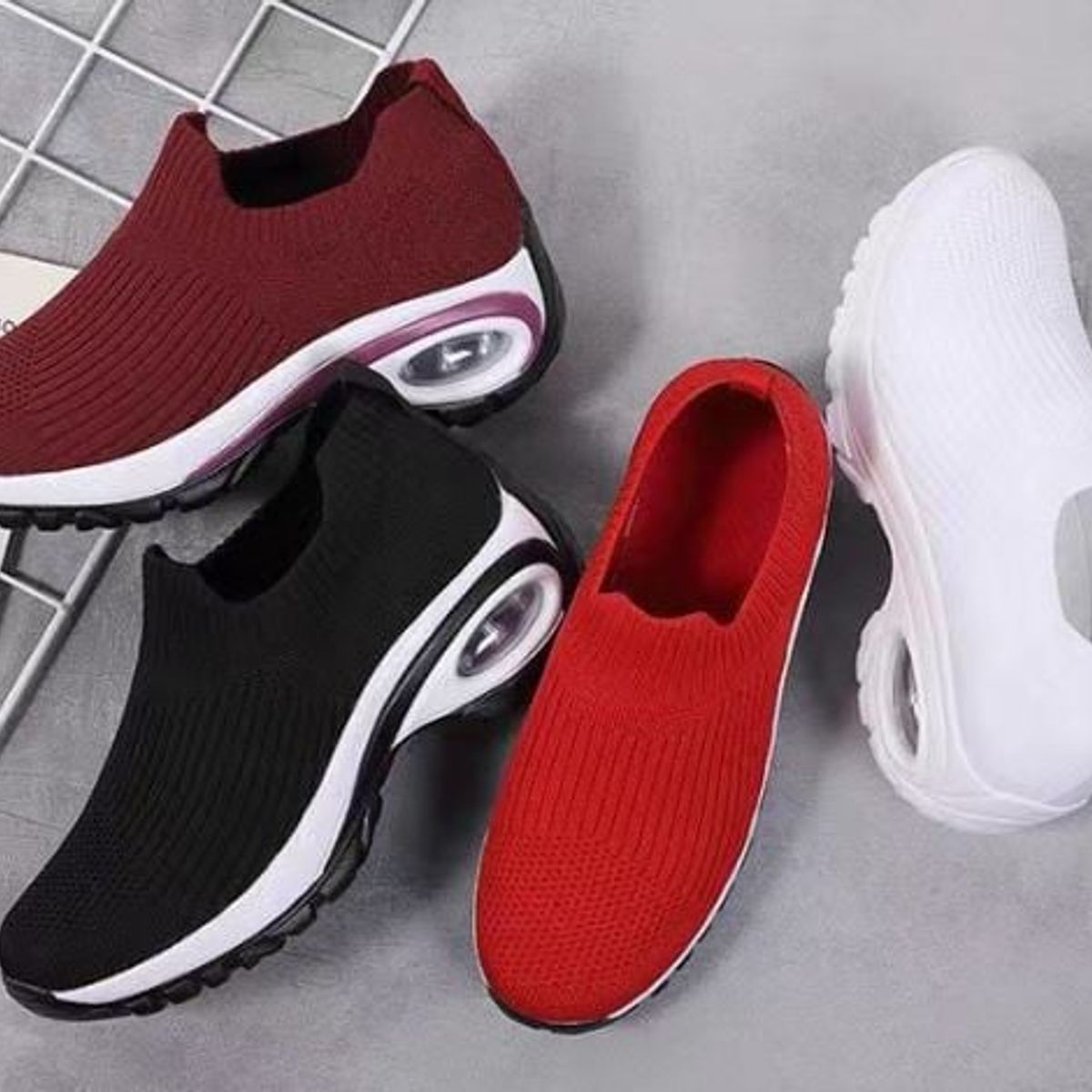 GENERICO - ZAPATILLA PARA MUJER QUEEN 517 - ROJO