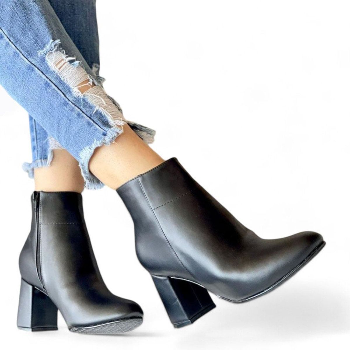 GENERICO - Botin Mujer Yomar Err. Precio Taco 9 Despiadada 1399 5C-60 Negro