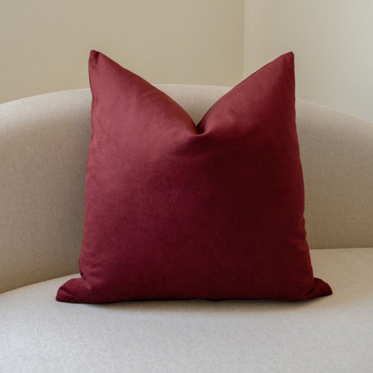 CLAUDIA RIVA HOME - Cojín Lorena Wine + relleno de poliester