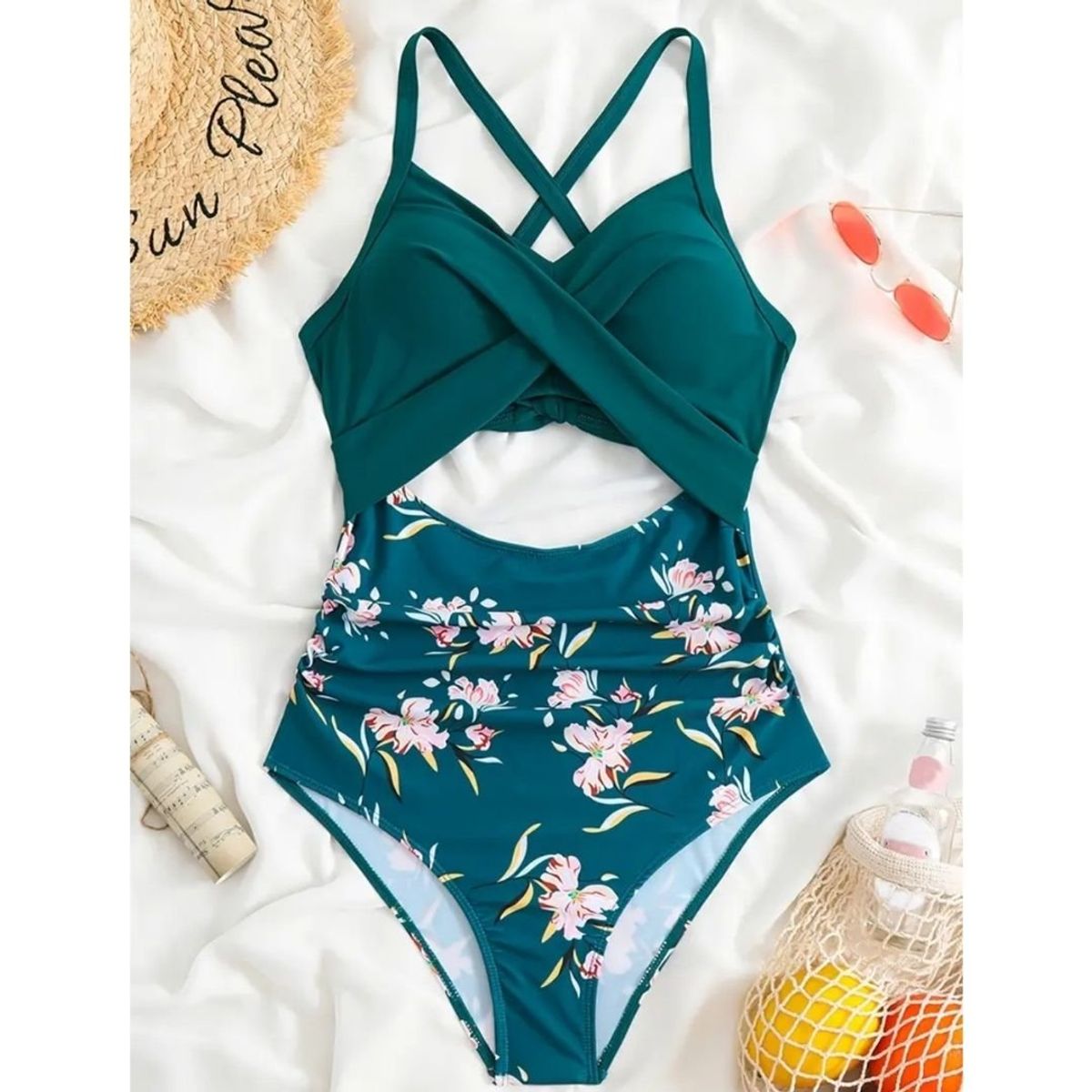 GENERICO - TRAJE DE BAÑO CON COPA Y FORRO INTERNO