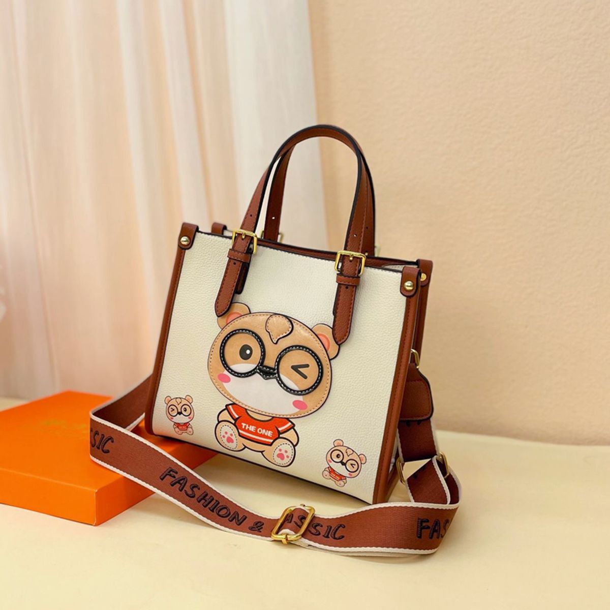 GENERICO - Bolso beige de cuero PU importado