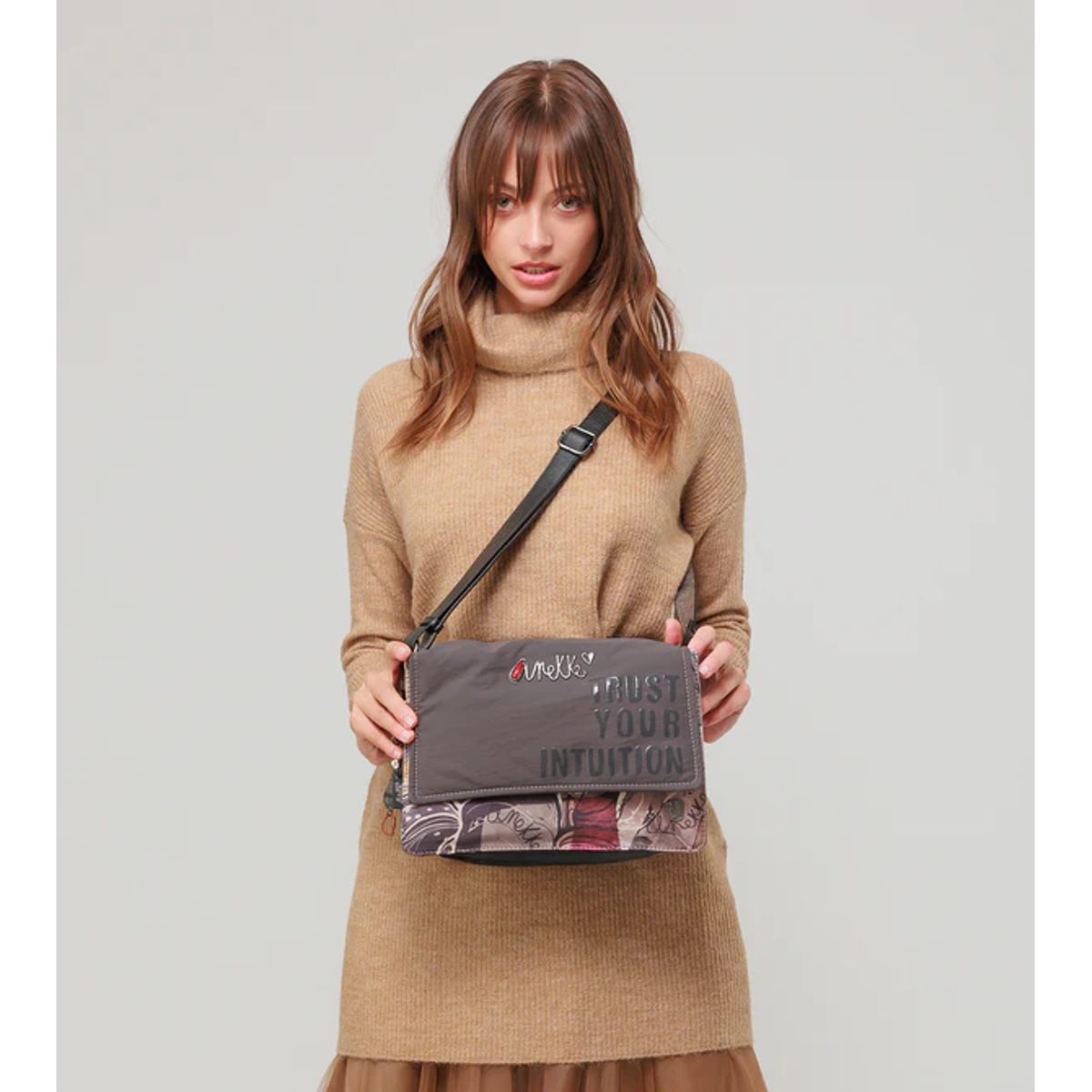 GENERICO - Morral con Solapa-Anekke Imaginary