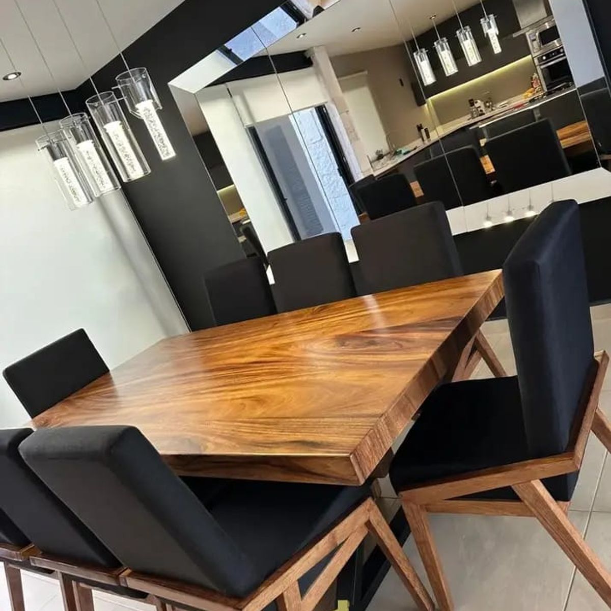 MOBILIARI - MP COMEDOR 8 SILLAS DITCOM - NEGRO