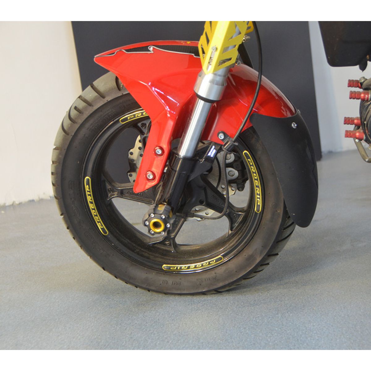 GENERICO - EXTENSOR DE GUARDA FANGO UNIVERSAL GRANDE