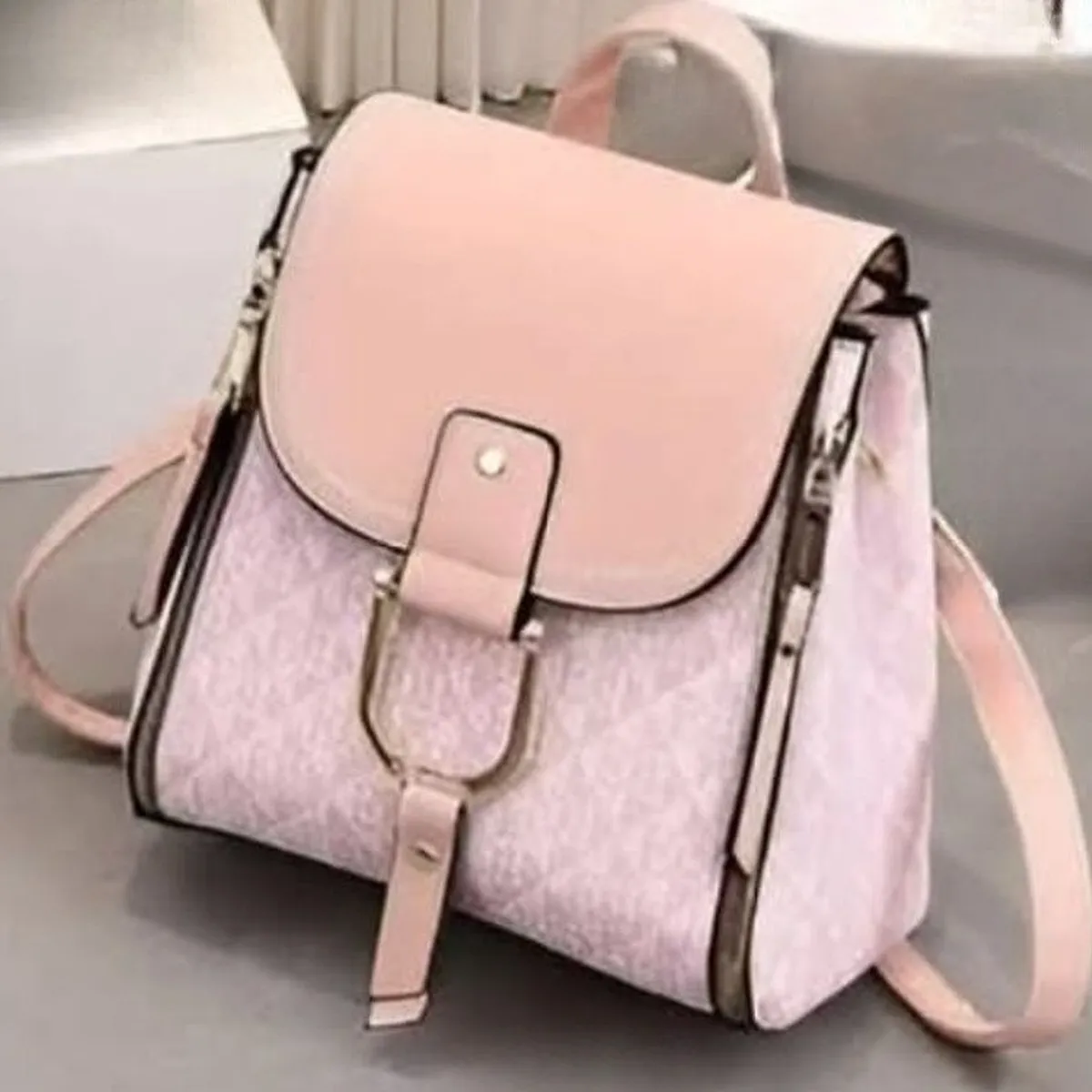 GENERICO - CARTERA MOCHILA BOLSO PREMIUN ALTA CALIDAD ROSADO