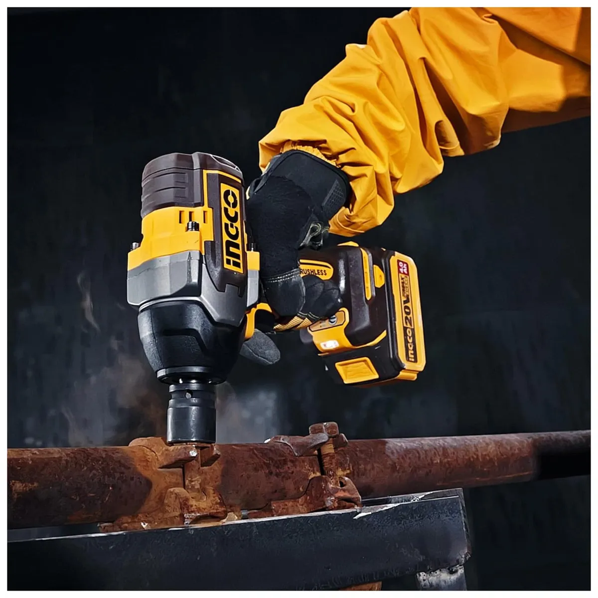 INGCO TOOLS - LLAVE DE IMPACTO 850NM INALAMBRICO 20V BRUSHLESS 2 BATERIAS 4A 3 DADOS