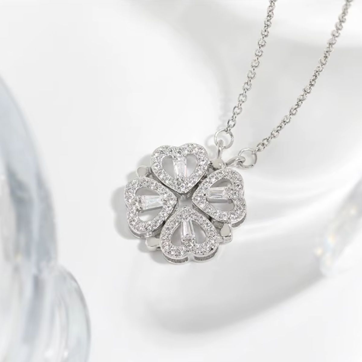 GENERICO - Collar trebol de corazones