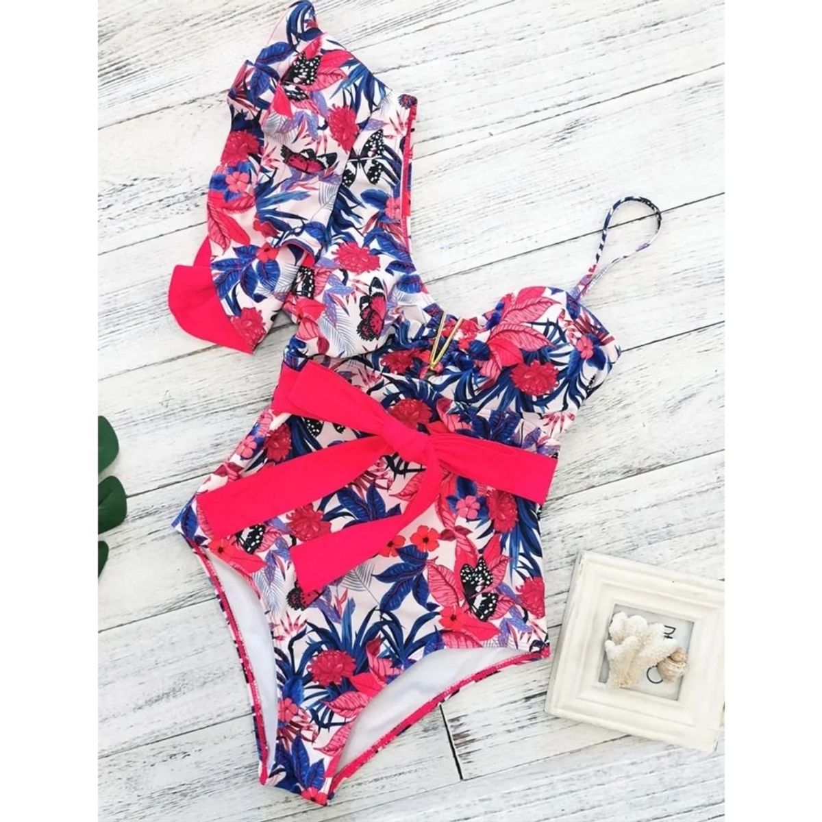 GENERICO - TRAJE DE BAÑO ENTERO CON COPA Y FORRO